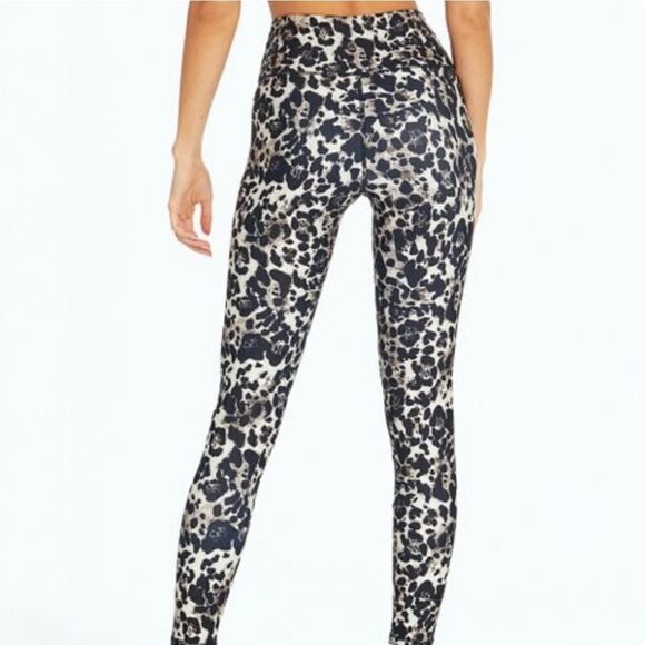 Balance Collection Leopard Leggings - Picture 4 of 4